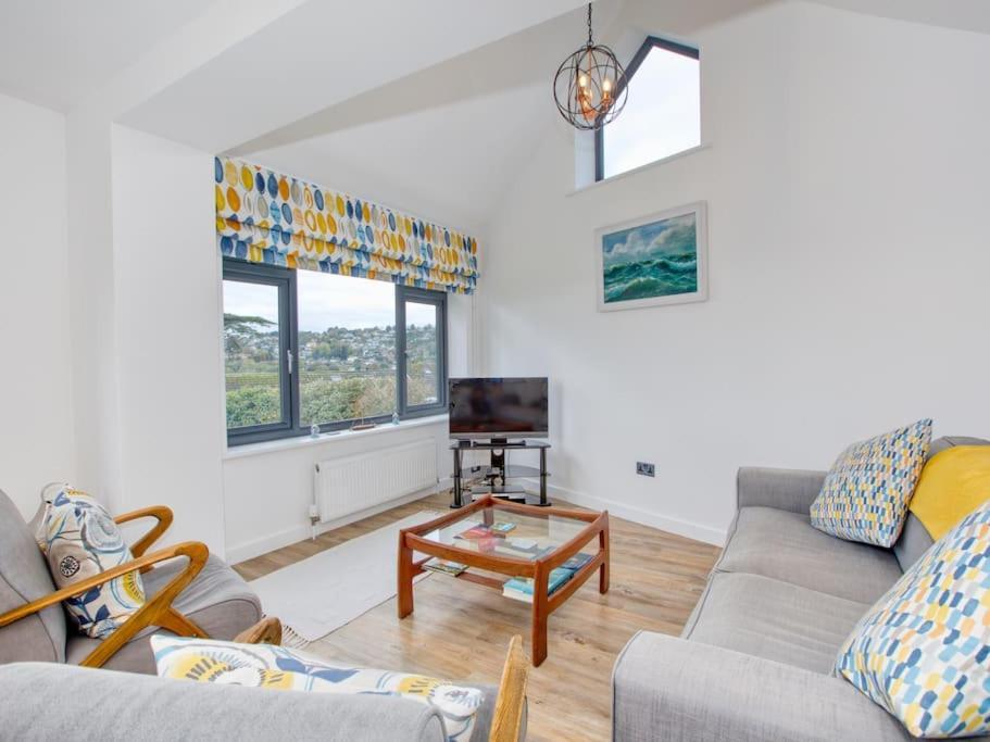 Lovely Holiday Home In Lyme Regis - Sleeps 8 Exterior foto